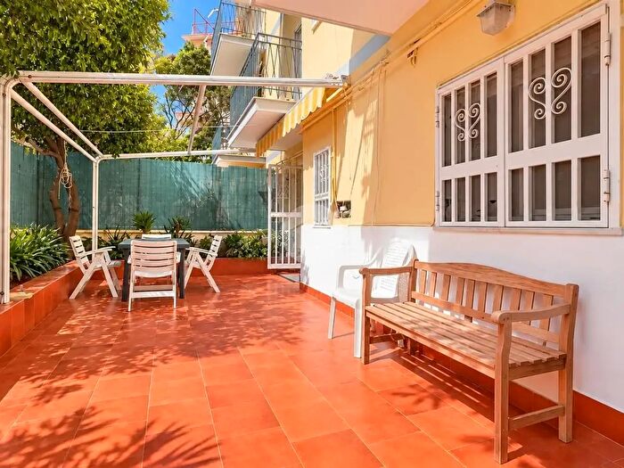 Appartamento bilocale in vendita in Via Madonnella, Gaeta