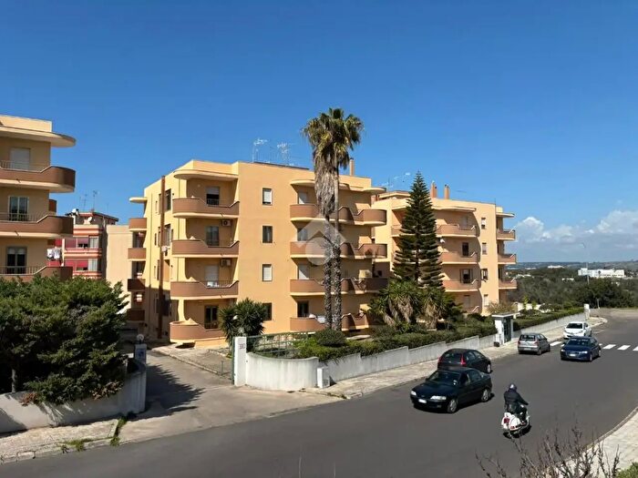 Appartamento quadrilocale in vendita in Via Orvieto, Gallipoli