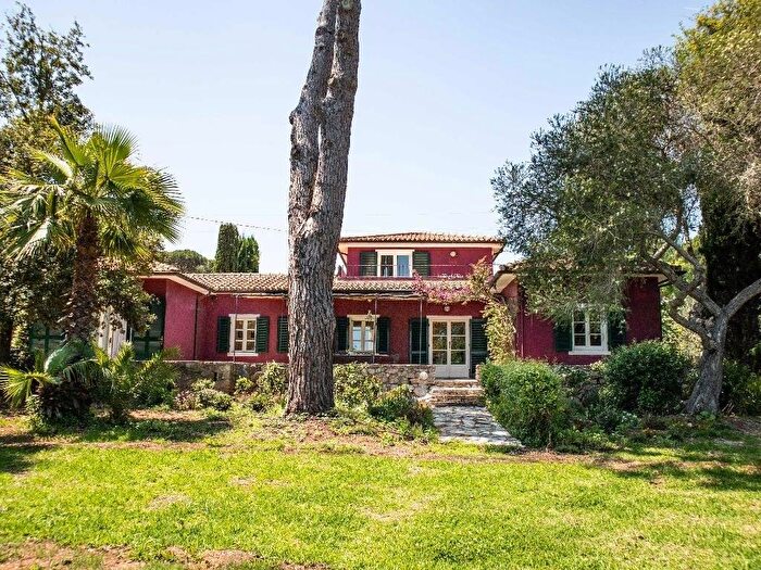 Casa con 6 locali in affitto in straccoligno, Capoliveri