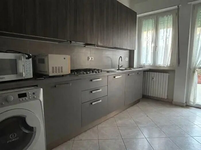 Appartamento con 5 locali in vendita in Via Galileo Ferraris, Alessandria