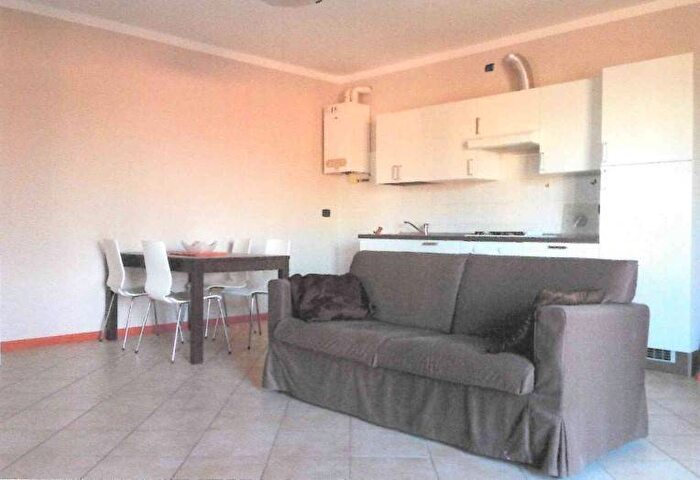 Appartamento trilocale in affitto in Via Moroncina, Agnadello