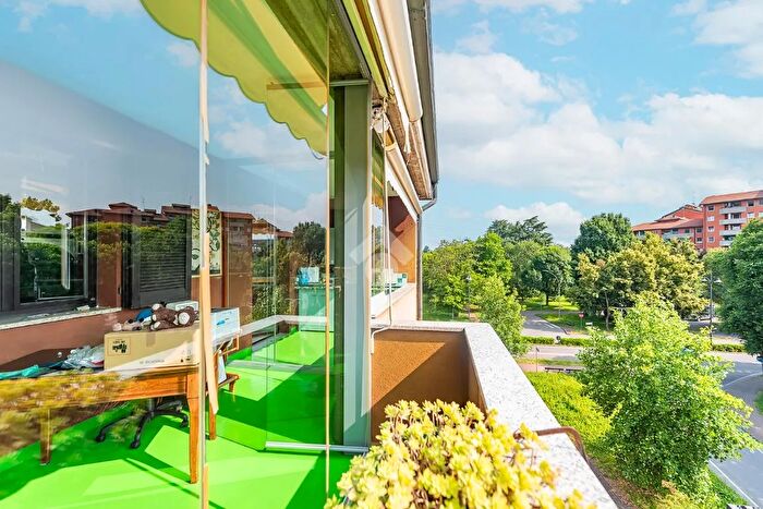 Appartamento trilocale in vendita in Via XXV Aprile, Arese