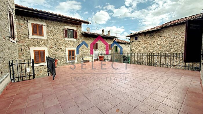 Casa quadrilocale in vendita in Pariana, Villa Basilica