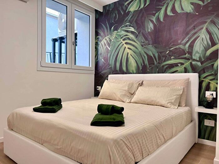 Appartamento bilocale in affitto in Via Conte Verde, Dergano, Milano