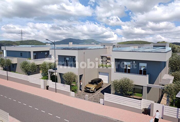 Case in Vendita e in Affitto - 2