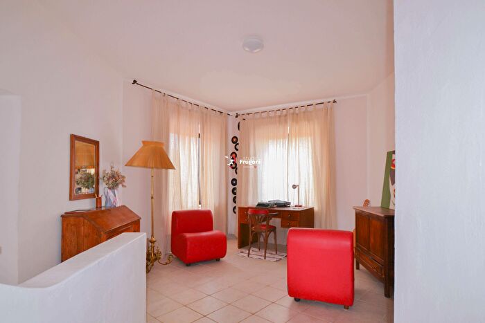 Appartamento con 10 locali in vendita in Via Po, Serle