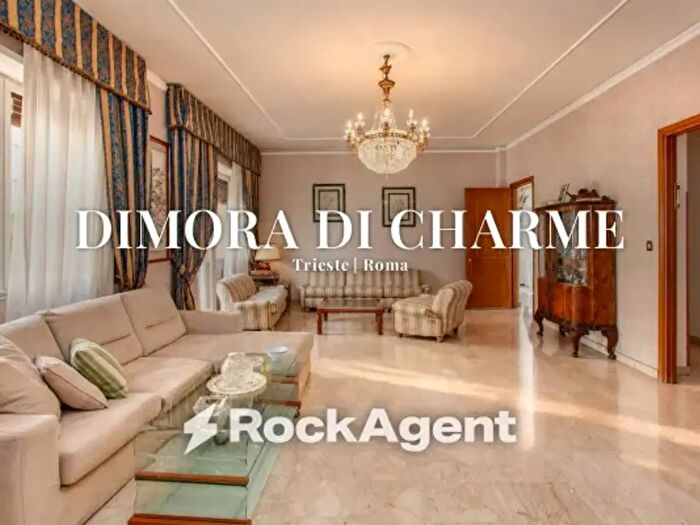 Appartamento con 6 locali in vendita in Viale Libia, Roma