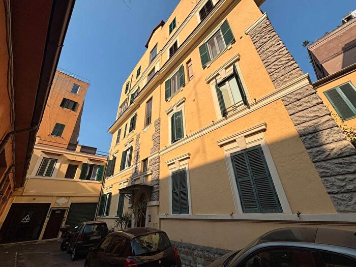 Appartamento bilocale in affitto in Via Labicana, Colle Oppio, Roma
