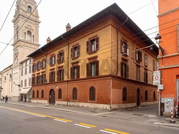 Appartamento trilocale in vendita in Borgo Valorio, Parma