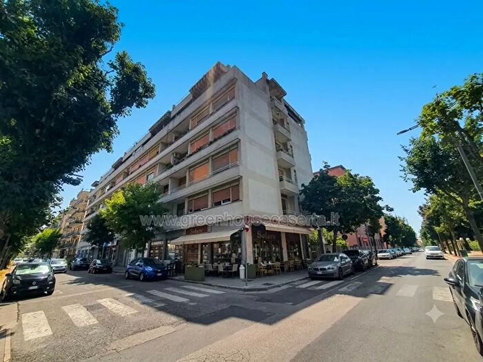 Appartamento con 5 locali in vendita in Via Luigi Settembrini, Caserta