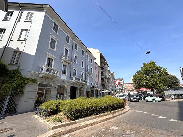 Appartamento monolocale in affitto in Piazza Riccardo Wagner, Solari Washington, Milano