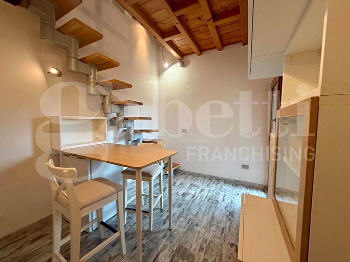 Appartamento bilocale in affitto in Legnaia San Quirico Monticelli, Firenze