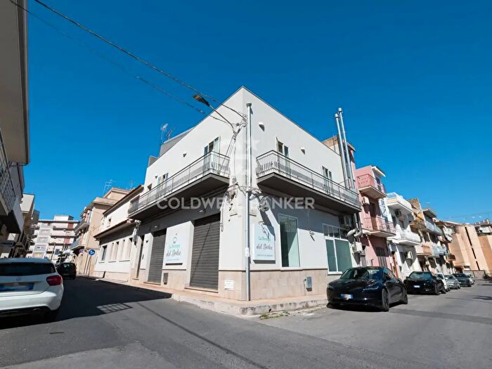 Casa con 5 locali in vendita in Via Mancini, Comiso