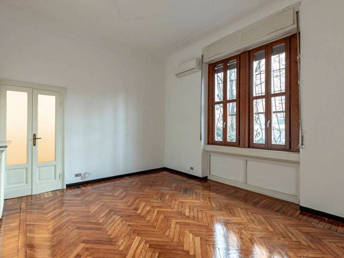 Casa con 6 locali in affitto in Via Sant'Eusebio, Dezza, Milano