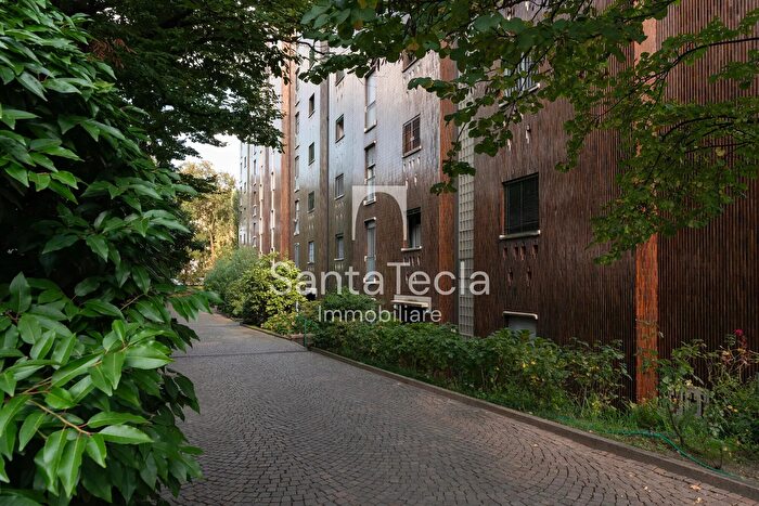 Appartamento bilocale in vendita in Via Pietro Rondoni, Milano