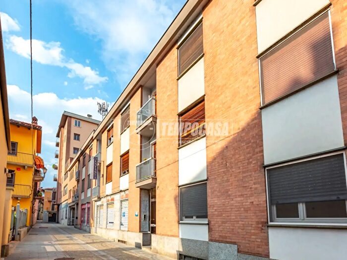 Appartamento quadrilocale in vendita in Via Pascoli Giovanni, Chivasso