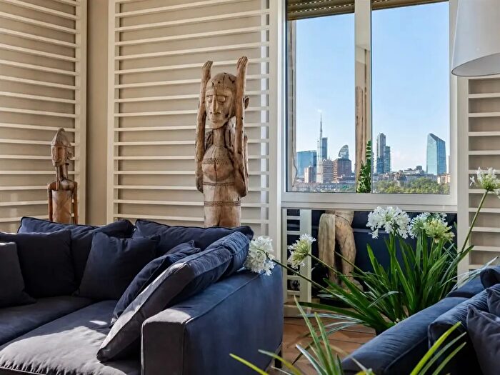 Appartamento in vendita in Via Mascagni, Milano