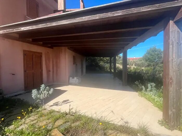Casa quadrilocale in vendita in Strada Provinciale, Alghero