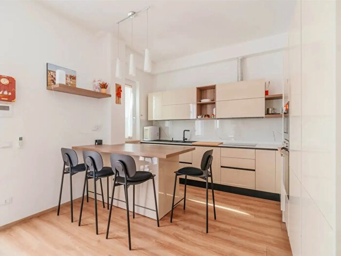 Appartamento trilocale in vendita in Via Loreto, Numana
