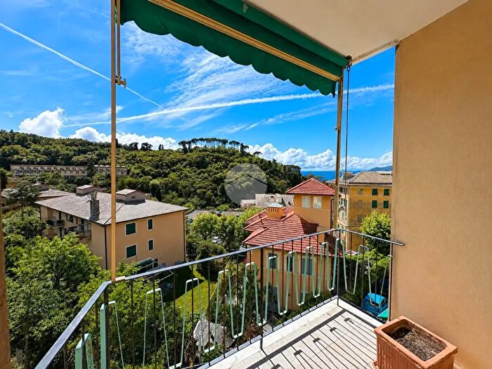 Appartamento con 5 locali in vendita in Via P Risso, Camogli