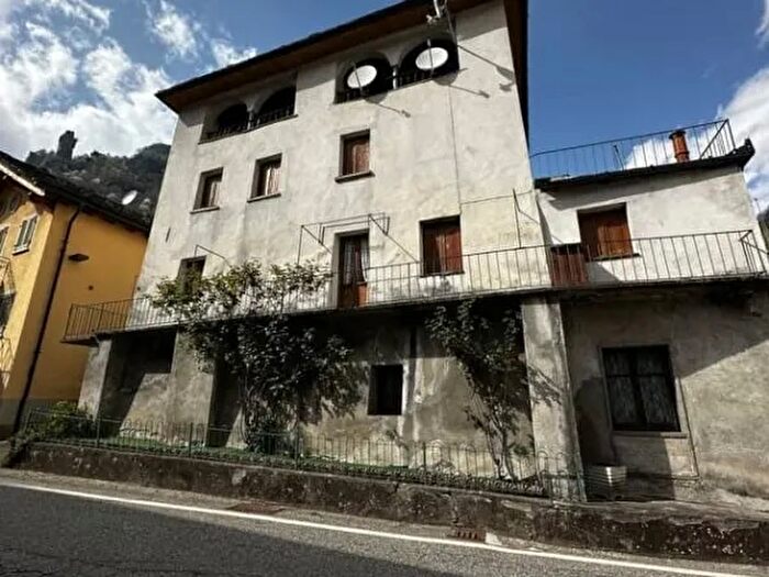 Appartamento con 5 locali in vendita in Via Roma Moline Boccioleto Vercelli Piemonte Italia, Boccioleto