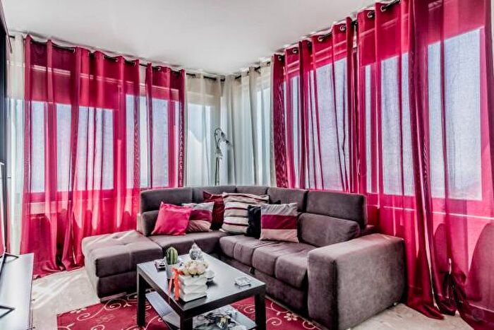 Appartamento quadrilocale in vendita in Via Villa Petrara, Sezze