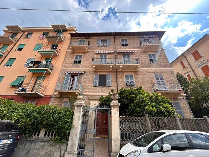 Appartamento trilocale in affitto in Via Podgora, Colli, La Spezia