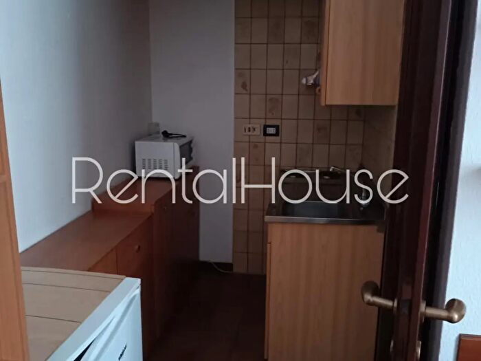 Appartamento monolocale in affitto in Via Vallazze, Milano