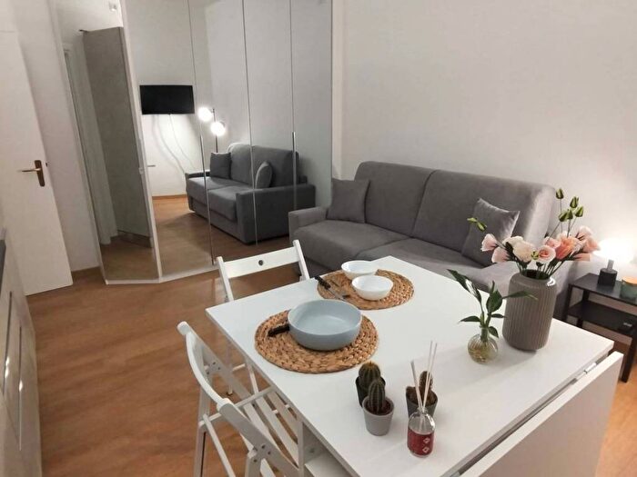 Appartamento monolocale in affitto in Piazza Insubria, Martini Insubria, Milano