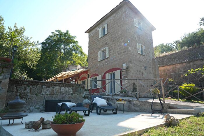 Casa quadrilocale in vendita in Via Macchina, Conca Della Campania