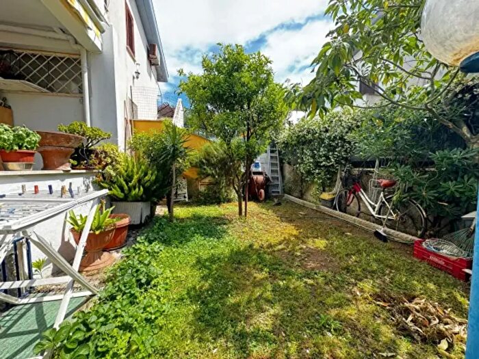 Casa trilocale in vendita in Via delle Dalie, Anzio