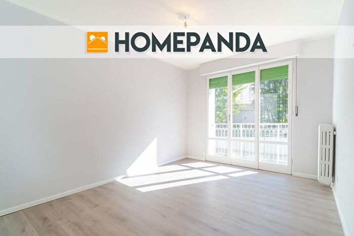 Appartamento con 5 locali in vendita in Via Celeste Negarville, Torino