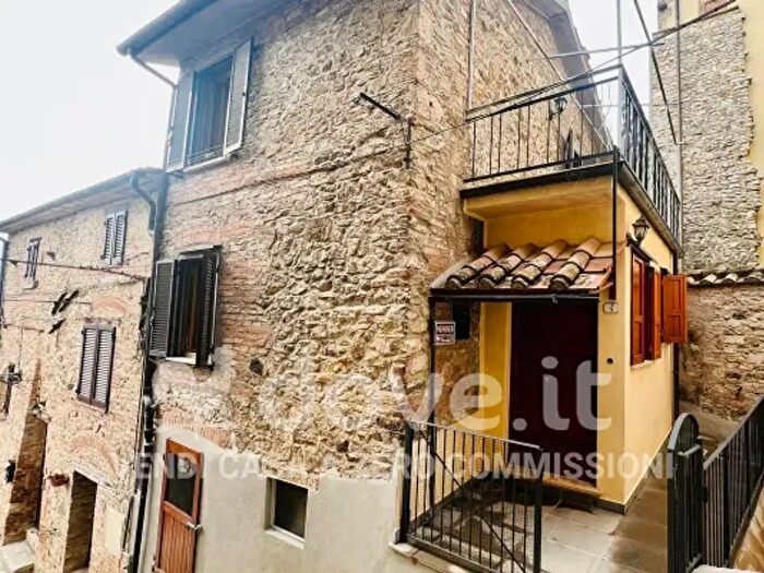 Appartamento bilocale in vendita in Via Tullio Ostilio, San Casciano Dei Bagni