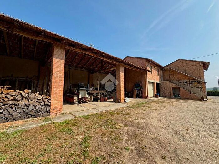 Casa trilocale in vendita in Strada Comunale Montagnano, CastellArquato