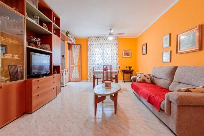 Appartamento trilocale in vendita in Via Alfredo Petrucci, Lucera