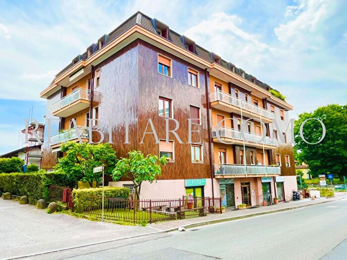 Appartamento trilocale in vendita in Via E Cantaluppi, Lipomo