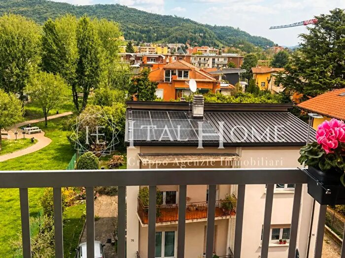Appartamento trilocale in vendita in Via Crescenzi, Bergamo