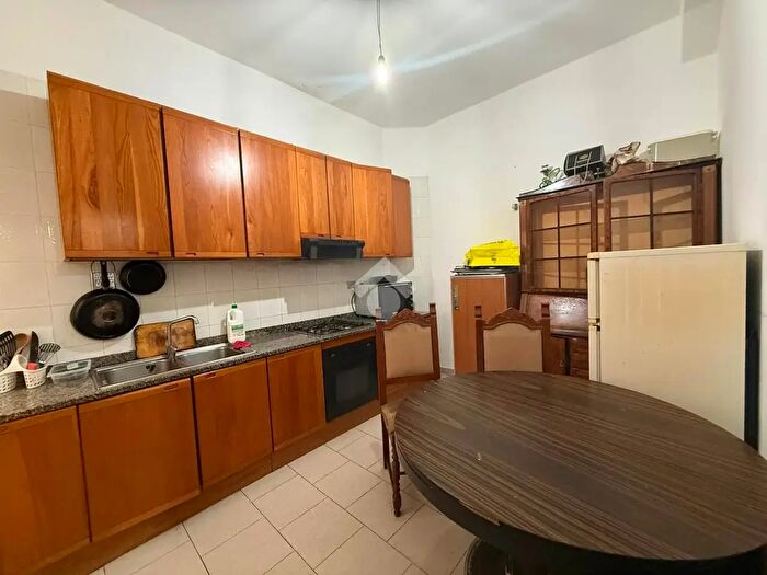 Appartamento bilocale in vendita in Via San Francesco da Paola, Reggio di Calabria