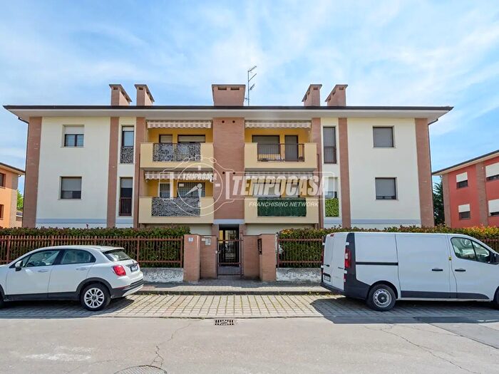 Appartamento trilocale in vendita in Noceto