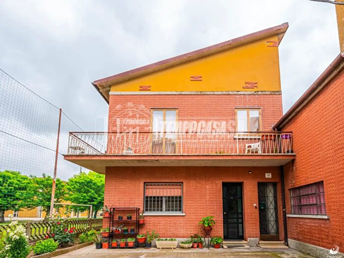 Appartamento quadrilocale in vendita in Via Tonino Bonora, Medicina