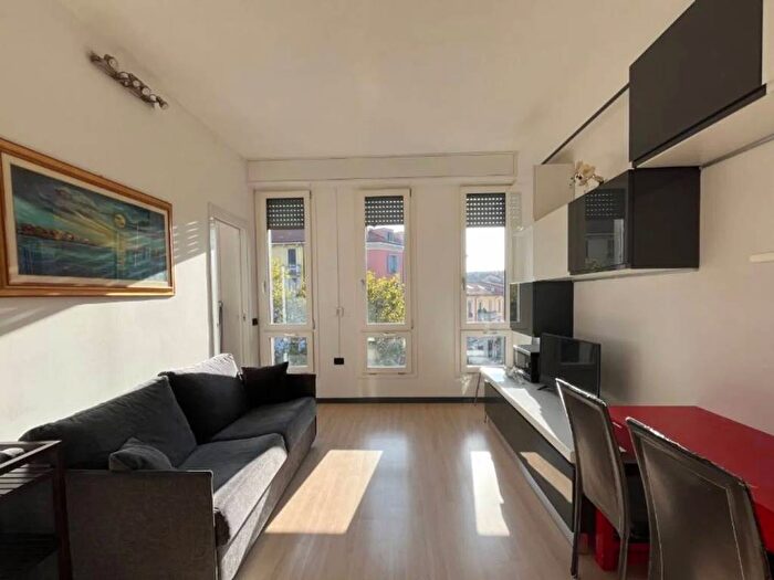 Appartamento bilocale in affitto in Corso Lodi, Lodi Brenta, Milano