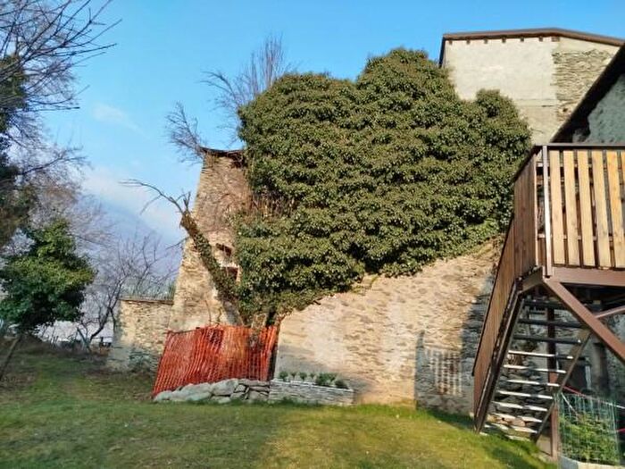 Casa con 5 locali in vendita in Via Feruda, Faedo Valtellino