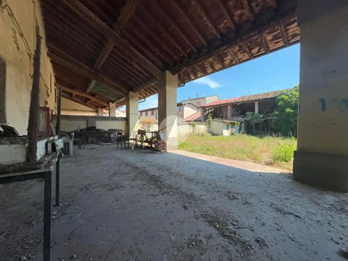 Casa monolocale in vendita in Via Guglielmo Marconi, Pianengo