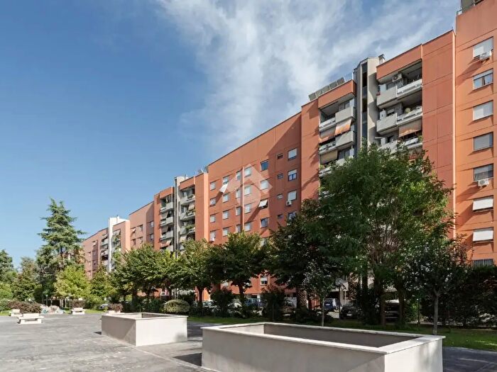 Appartamento trilocale in vendita in Via Romolo Balzani, Roma