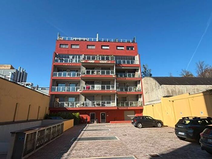 Appartamento bilocale in affitto in Via Luigi Mancinelli, Casoretto, Milano