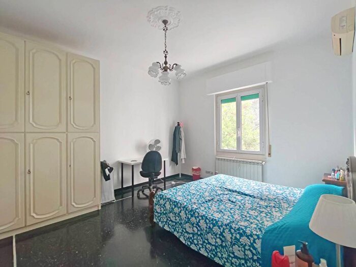 Appartamento trilocale in affitto in Via Erpidio Berno, San Fruttuoso, Genova