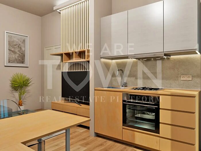 Appartamento trilocale in vendita in Via Generale Giuseppe Govone, Milano