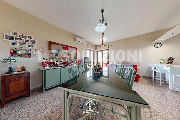 Appartamento quadrilocale in vendita in Via Conversano, Putignano