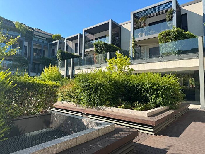 Appartamento bilocale in affitto in Via Giambattista Vico, San Vittore, Milano