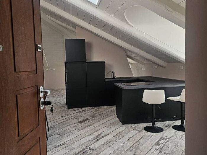 Appartamento trilocale in affitto in Piazza Tancredi Galimberti, Centro, Cuneo